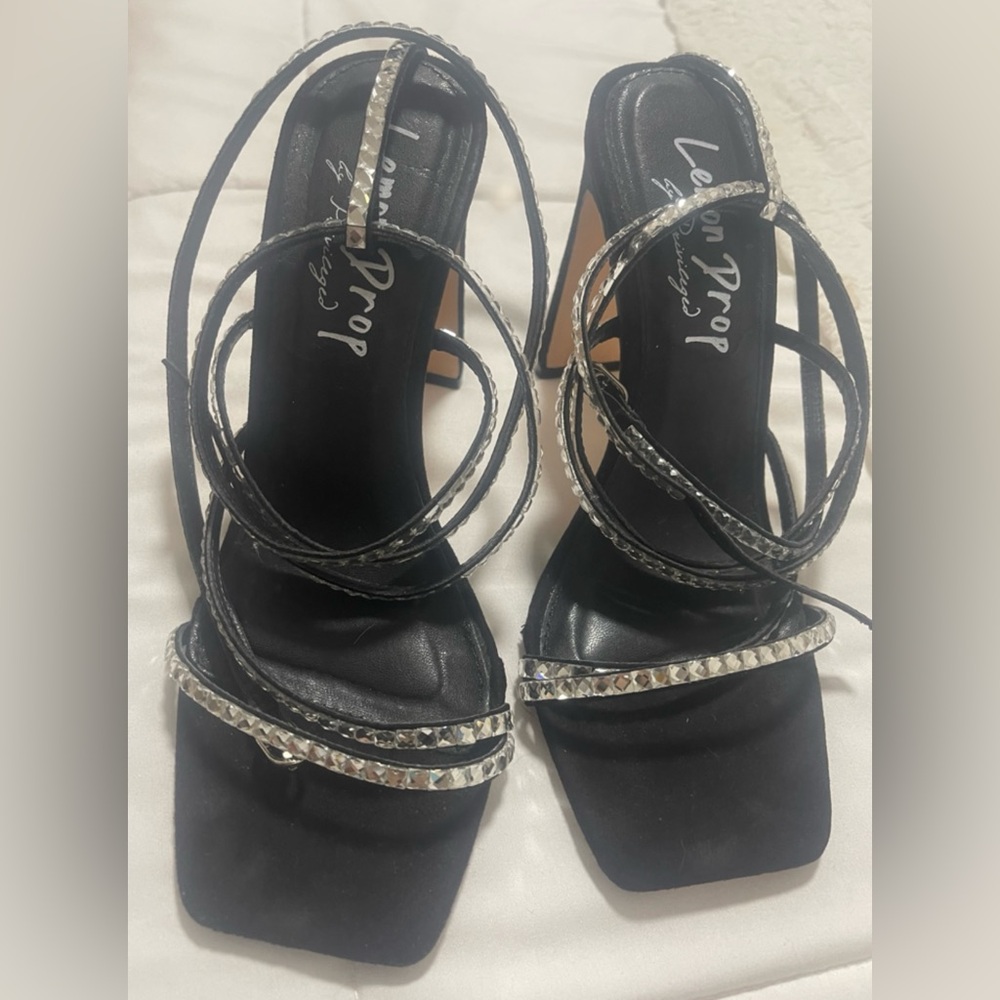 Women’s Sandals size 8
